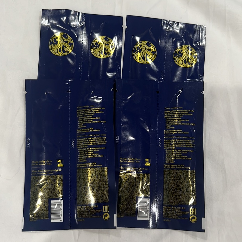 Oribe Shampoo & Conditioner for Brilliance & Shine Sample Size - Picture 3 of 3